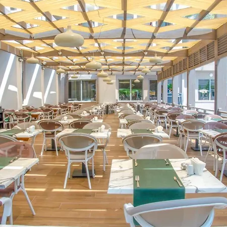 Hotel Story & Spa 4*